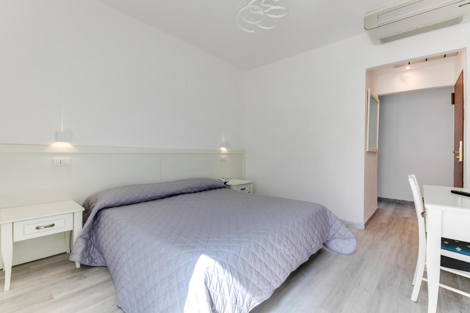 Marittimo Riccione - Hotel Clipper Fronte Mare Luaran gambar