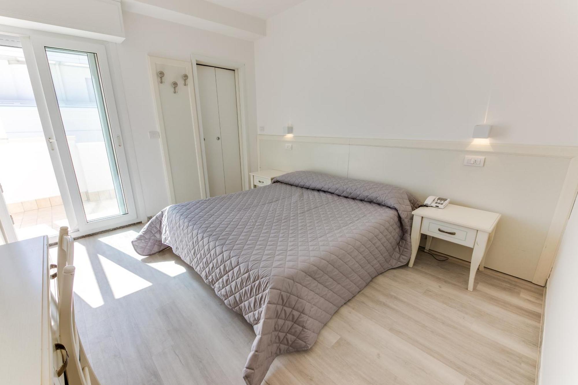 Marittimo Riccione - Hotel Clipper Fronte Mare Luaran gambar