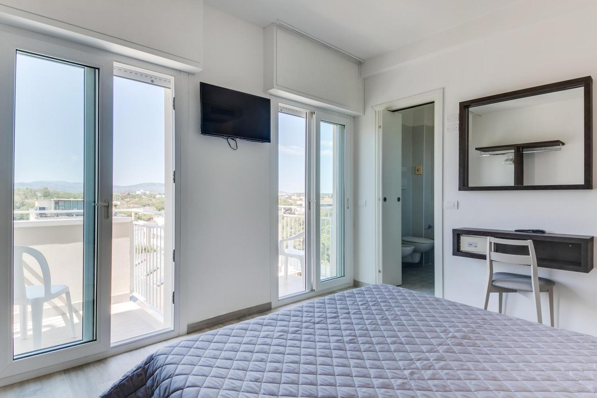 Marittimo Riccione - Hotel Clipper Fronte Mare Luaran gambar