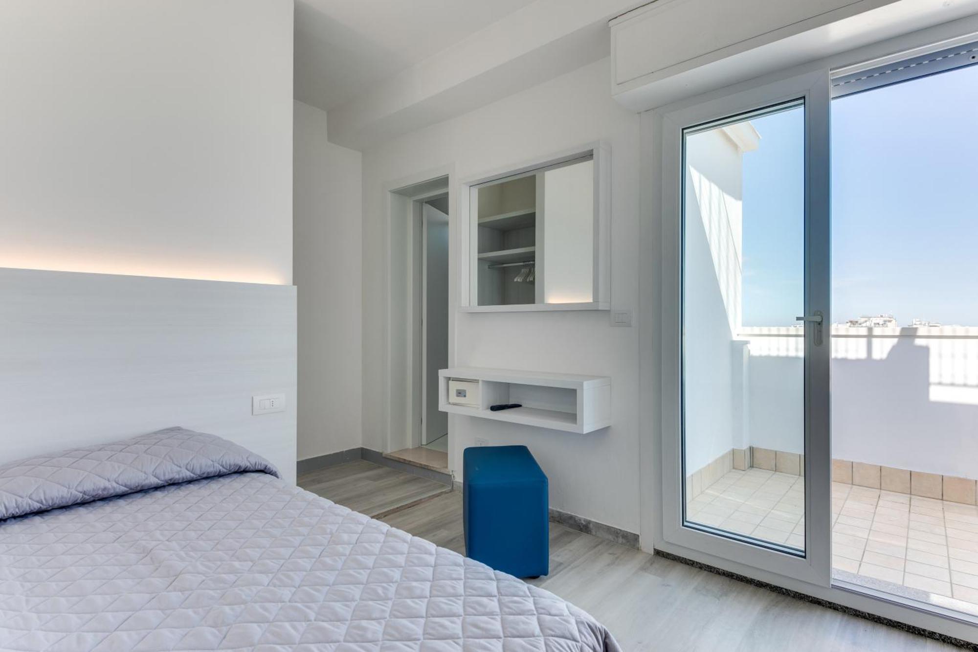 Marittimo Riccione - Hotel Clipper Fronte Mare Luaran gambar